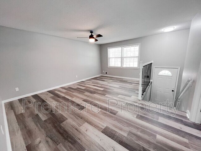 Foto del edificio - 11700 E 60th St