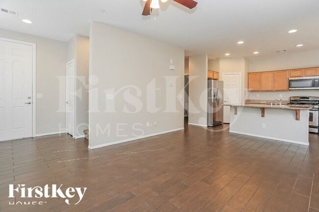 Building Photo - 7506 Edgartown Harbor St