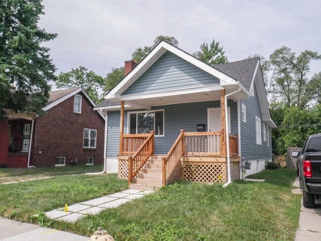 Building Photo - 12725 Kentucky St