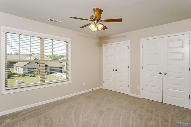 Foto del edificio - 117 Holly Fern Dr.