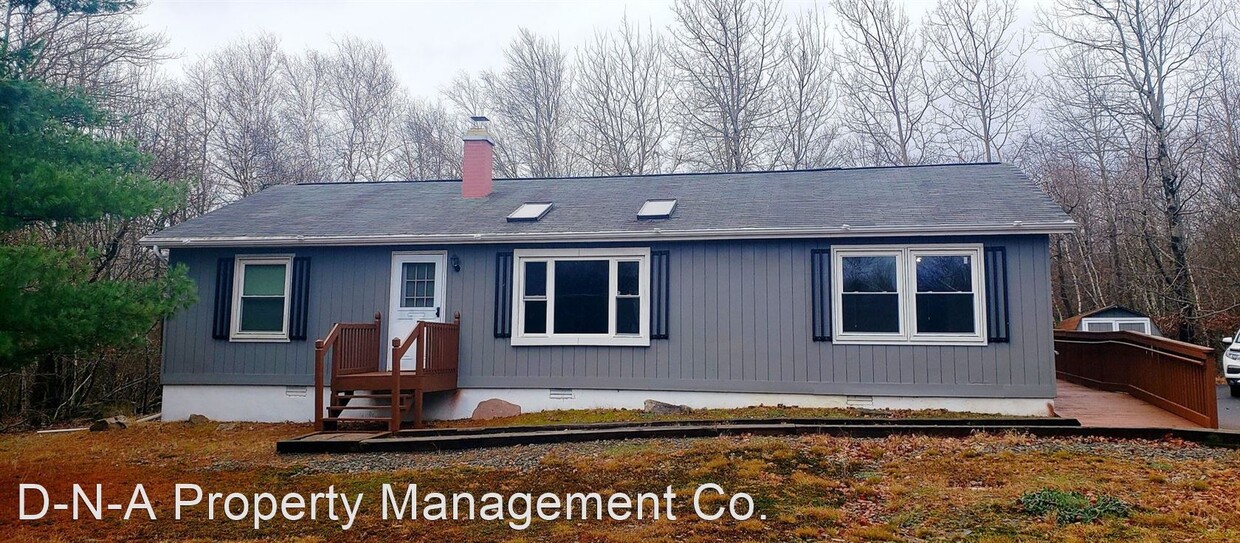 Primary Photo - 3 br, 2 bath House - 107 Acorn Lane
