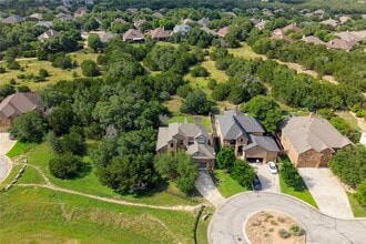 Building Photo - 952 Wild Rose Dr