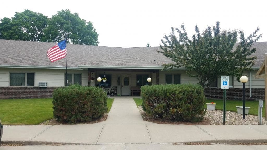 Primary Photo - 106 1st St NE Apt #11, DeSmet SD 57231