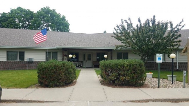 Building Photo - 106 1st St NE Apt #12, DeSmet SD 57231