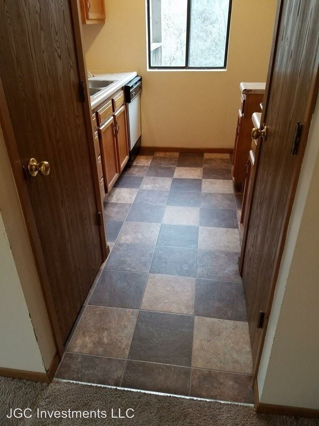 Foto del edificio - 7319-7319 Wirt St