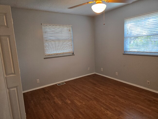 Foto del edificio - 116 Kinsey Ln