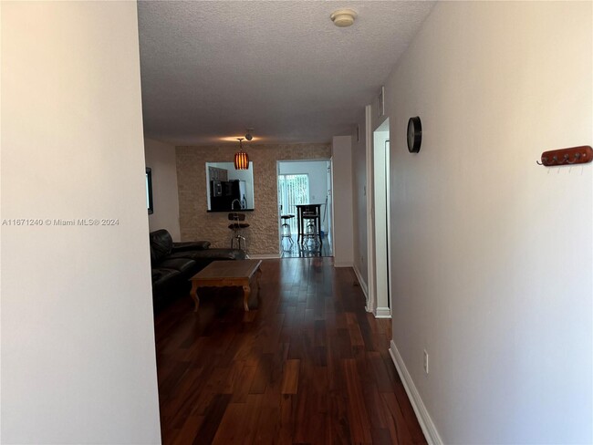 Foto del edificio - 6245 SW 47th Manor