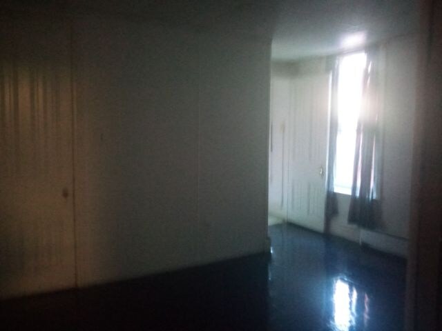 Building Photo - 1029 Penn St