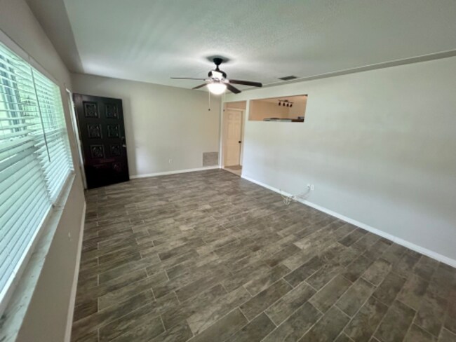 Foto del edificio - 718 51st St N