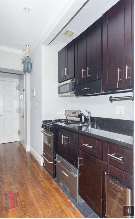 Foto del edificio - MOTT ST.