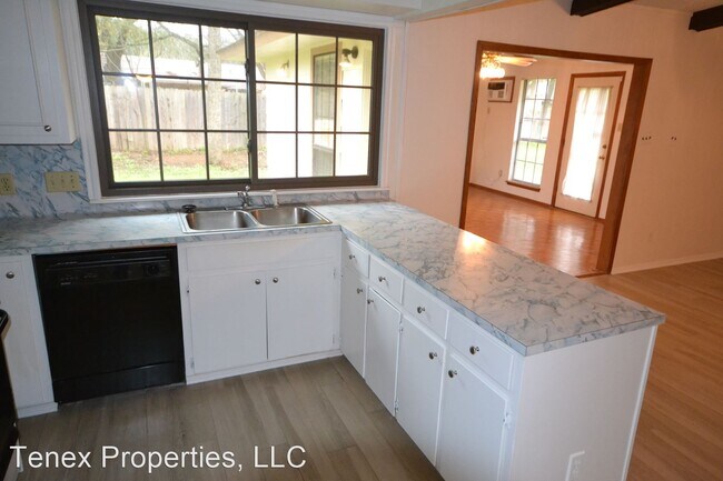 Building Photo - 4 br, 2 bath House - 5403 Hunters Glen
