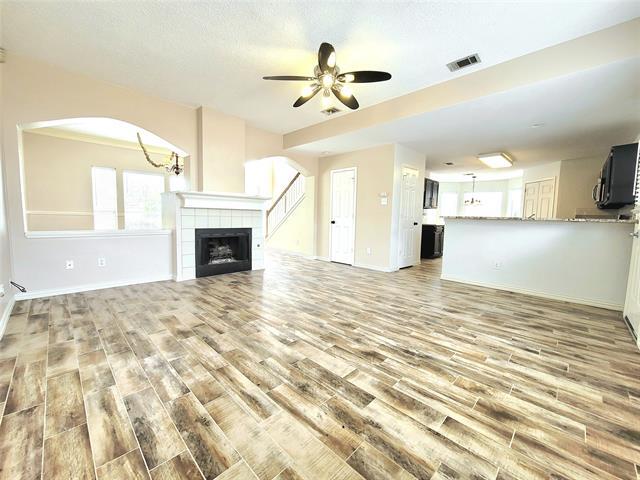 Building Photo - 4202 Buena Vista Ln