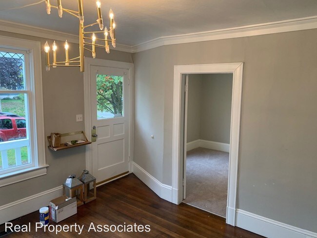 Building Photo - 2 br, 1 bath House - 3013 NW 66th St