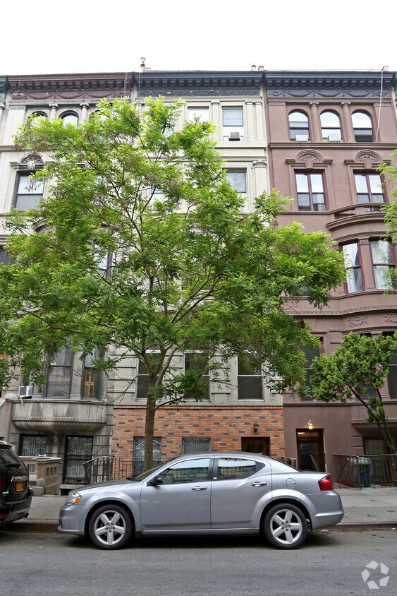 Foto del edificio - 127 W 75th St