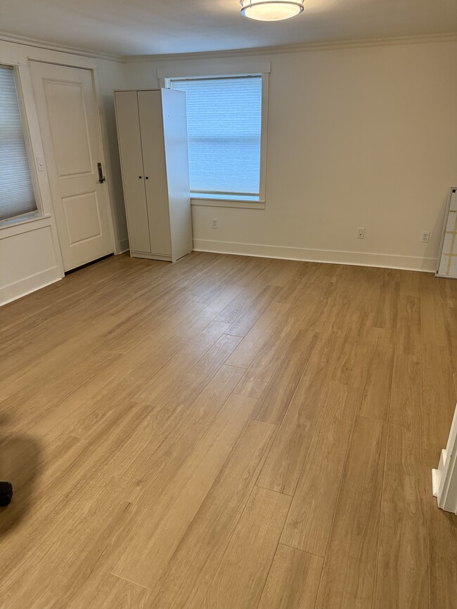 Large living room - 2332 NE 120th St