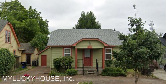 Building Photo - 2 br, 1 bath House - 730 Van Buren Street