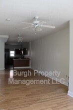 Building Photo - 1505 Sedgwick St