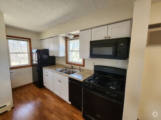 Building Photo - 7225 Valley Pl