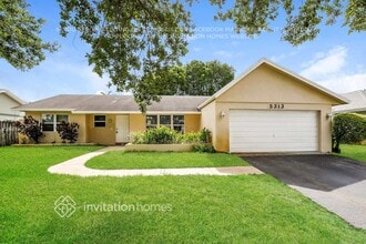 Building Photo - 5313 SW 118th Ave