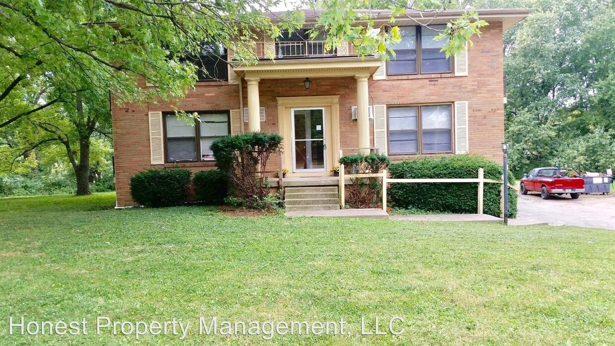 1129 W 39th St, Anderson, IN 46013 Room for Rent in Anderson, IN