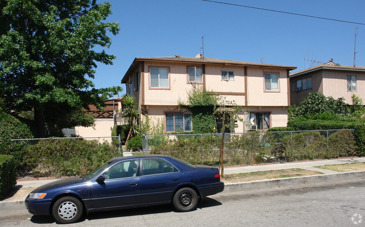 Building Photo - 7041 Fulton Ave