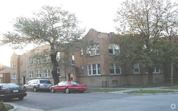 Foto del edificio - 2719-2723 W 66th St