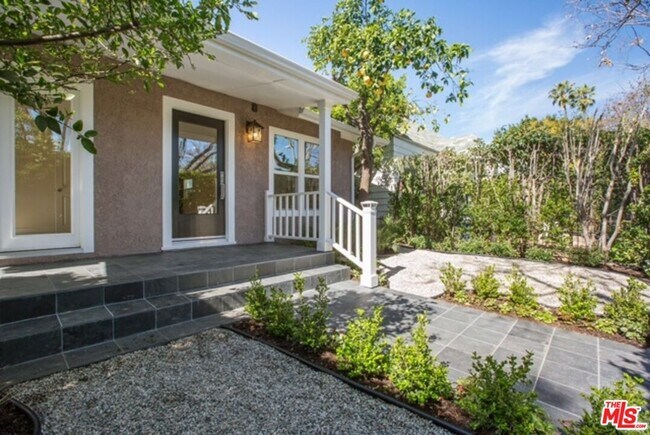 Foto del edificio - 507 Norwich Dr