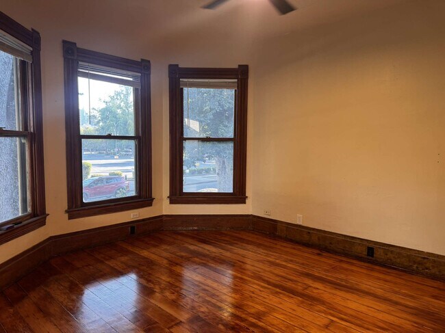 Foto del edificio - 821 F St