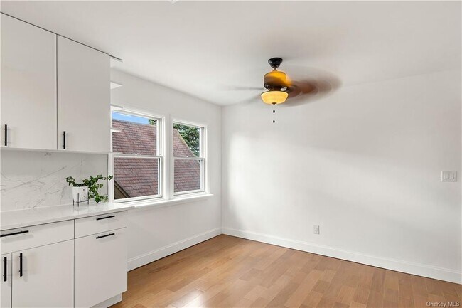 Building Photo - 240 Trenchard St