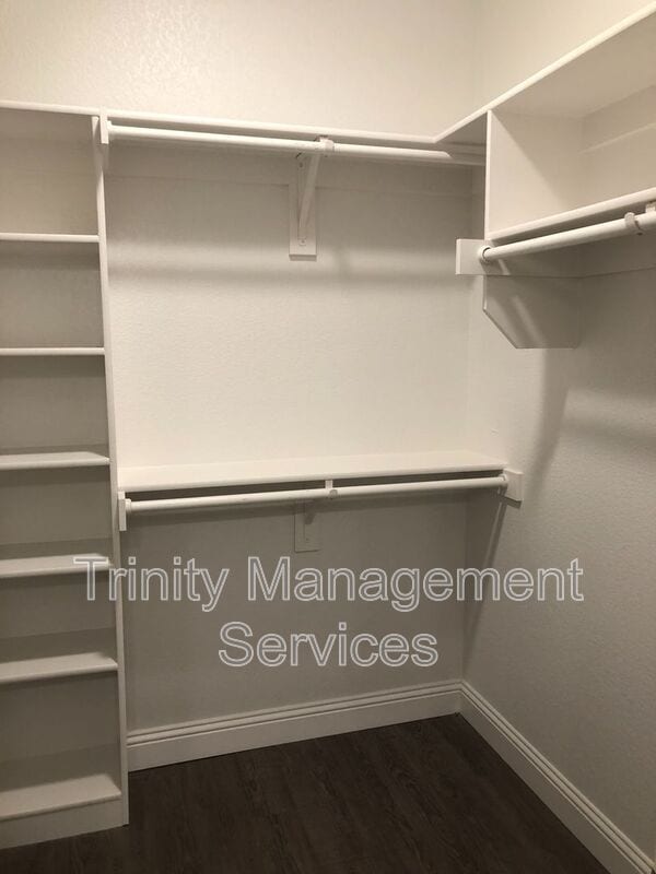 1093 Grindstone Rd Unit 209, Weatherford, TX 76087 Condo for Rent in