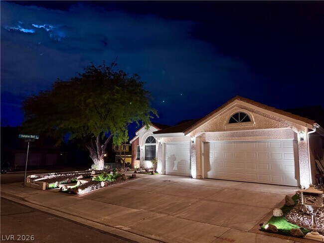 Foto del edificio - 9713 Cascade Falls Ave