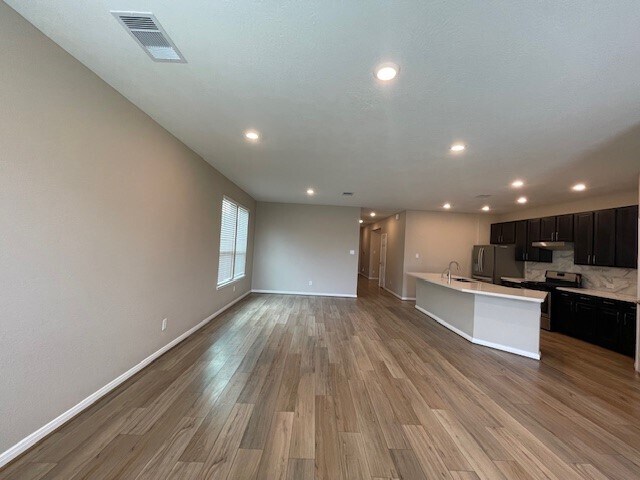 Foto del edificio - 7219 Escondido Dr