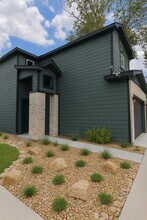 Building Photo - 15565 Kurt Dr