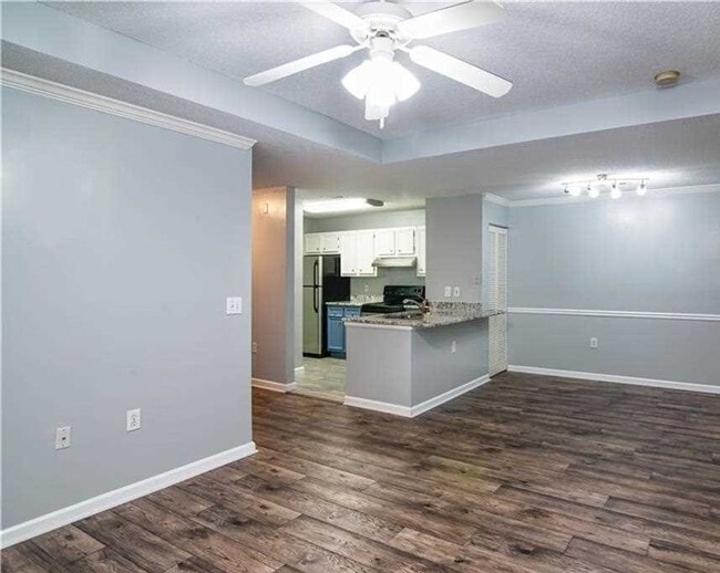 Foto del edificio - The Reserve at Woodbridge, Unit E220