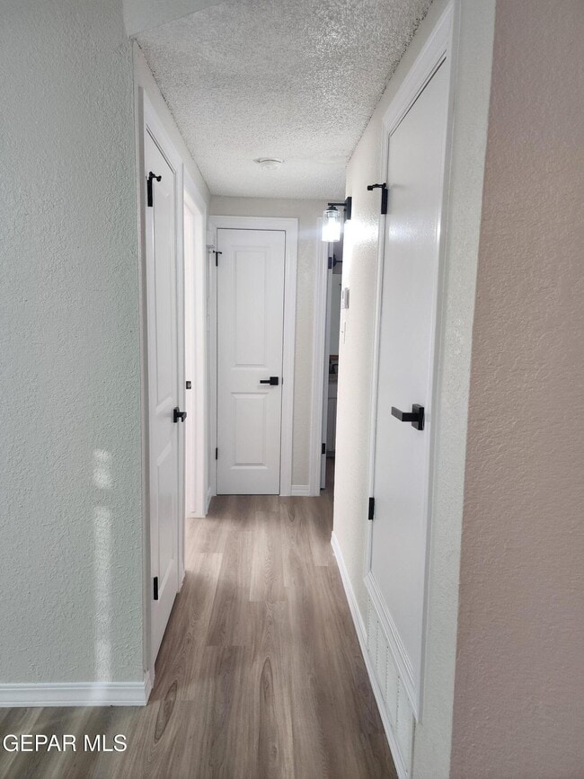 Building Photo - 10017 Caribou Dr