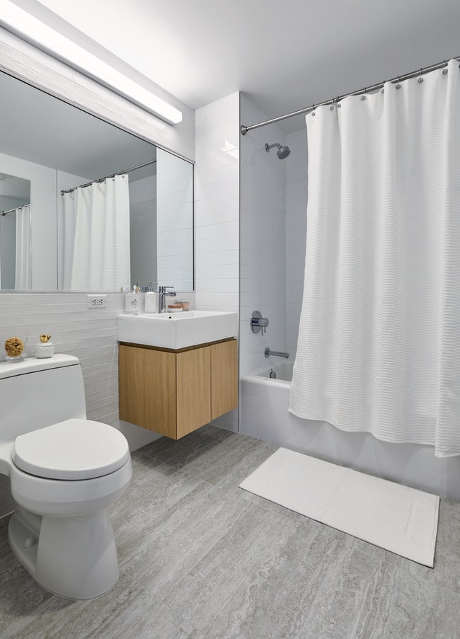 Interior Photo - 10 Halletts Point