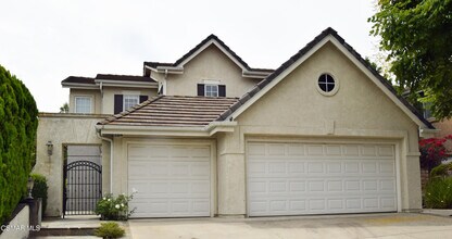Building Photo - 2324 Solway Ct