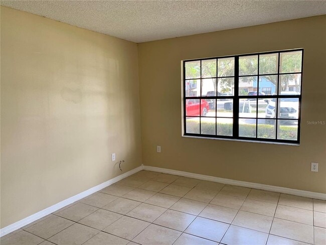 Building Photo - 1416 Ridge Lake Ct