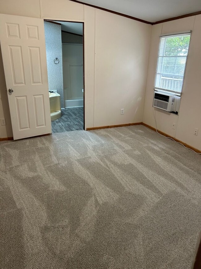 Building Photo - 3-Bedroom/ 2-Bath-Mobile Home with Deck