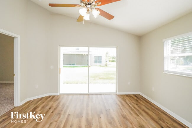 Foto del edificio - 2513 Balmoral Dr