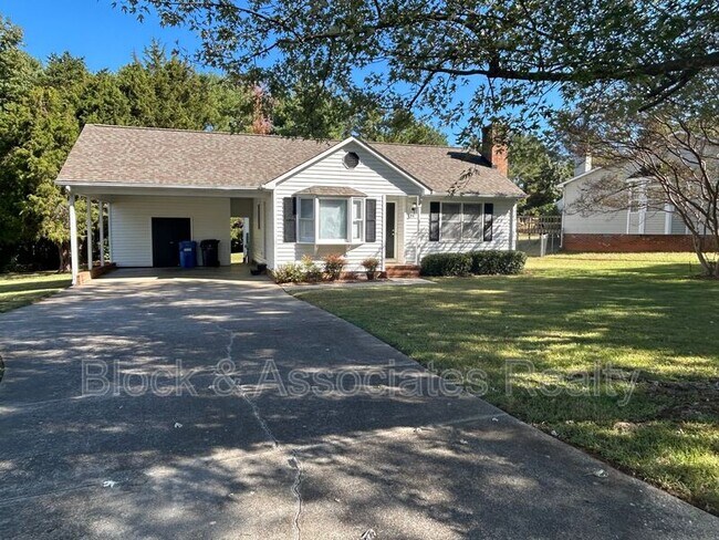 Photo - 408 Prince Haven Ln House