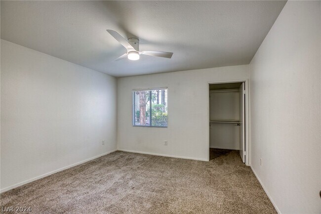 Building Photo - 7885 W Flamingo Rd