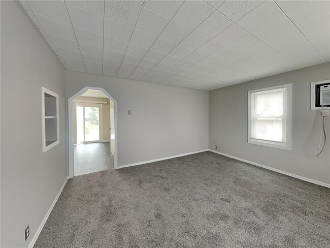 Building Photo - 7330 N Irving Ave