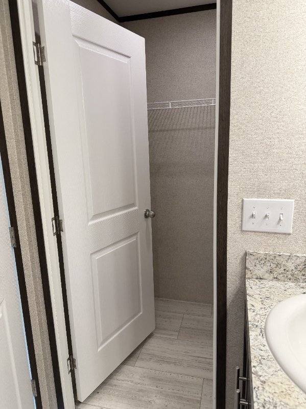 Foto del edificio - 25 Austin Dr