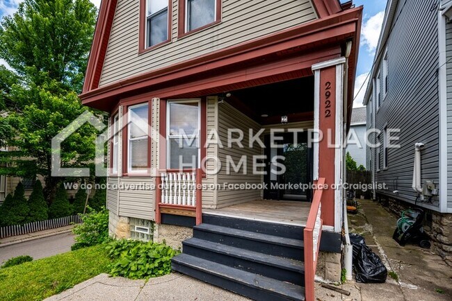 Foto del edificio - 2922 Hackberry St