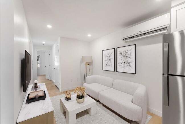 Foto del edificio - 306 Varick St