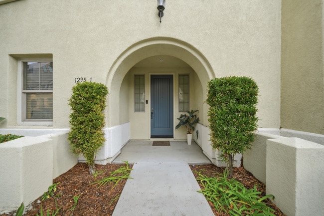 Foto del edificio - 1295 Blue Jean Way