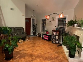 Foto del edificio - 3031 Lamplighter St