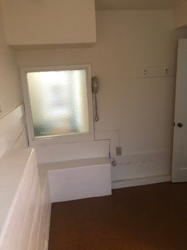 Office - 1416 Queens Rd