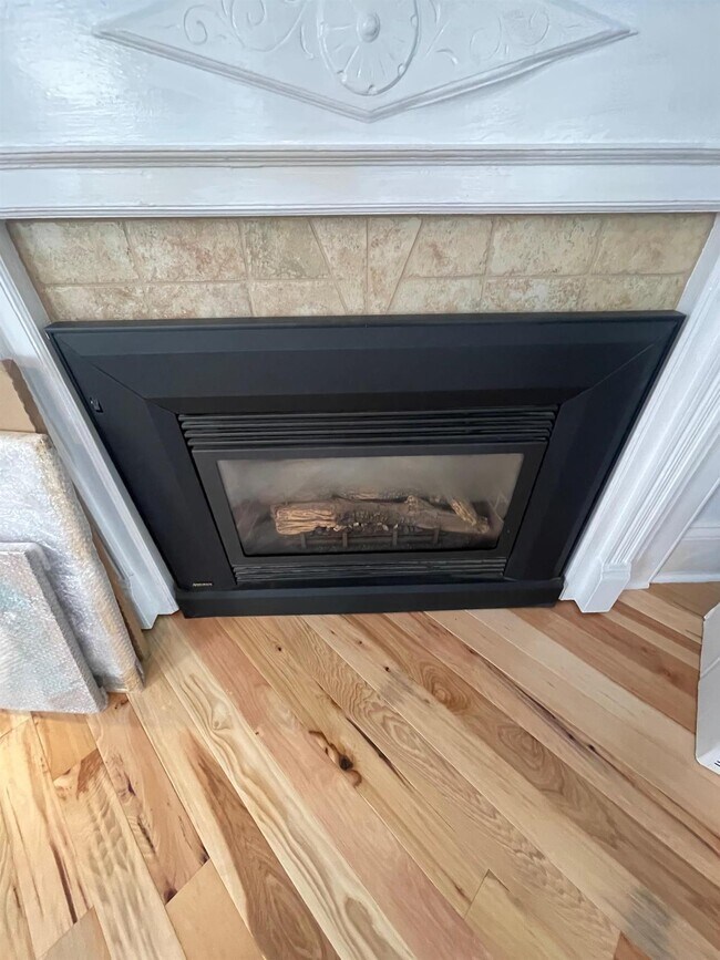 Building Photo - 40 Foskett St